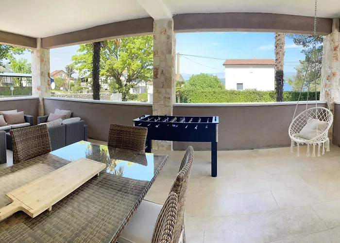 Private Soulset With Swimming Pool Villa