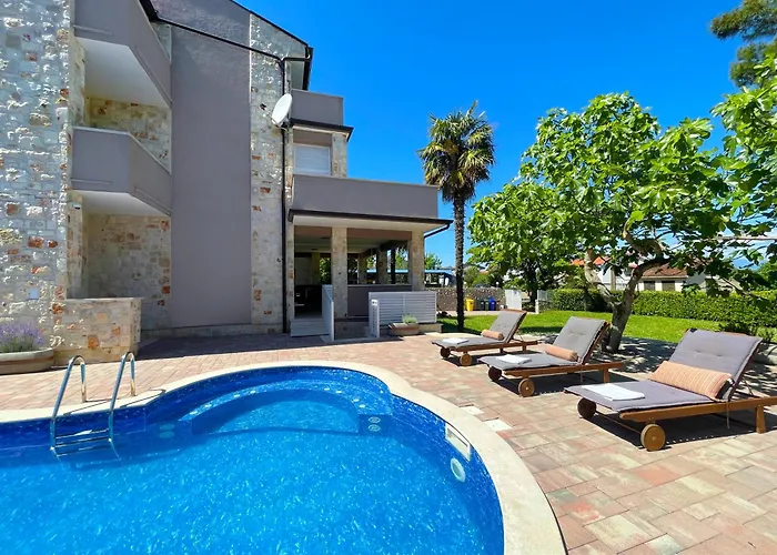 Villa Private Soulset With Swimming Pool Vantacici