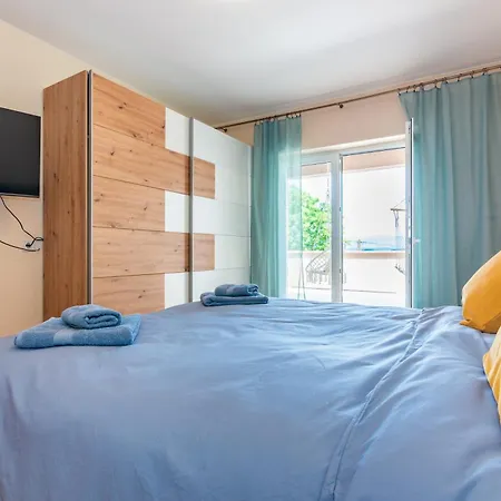 Private Soulset With Swimming Pool