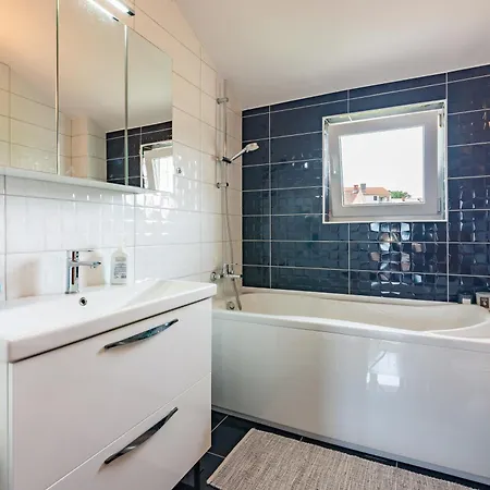 Βίλα Private House Soulset With Garden And Pool Near In Malinska, Krk Malinska