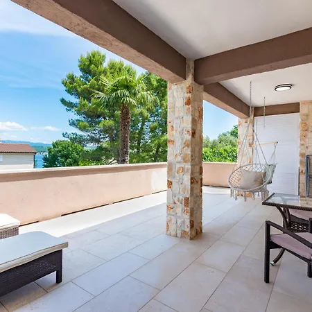 Βίλα Private House Soulset With Garden And Pool Near In Malinska, Krk *
