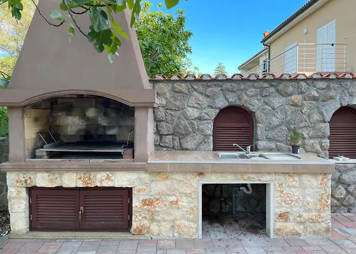 Private Soulset With Swimming Pool