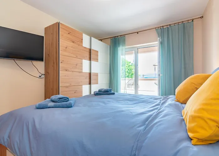 Private Soulset With Swimming Pool