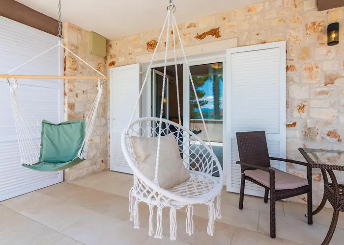 Private Soulset With Swimming Pool Villa