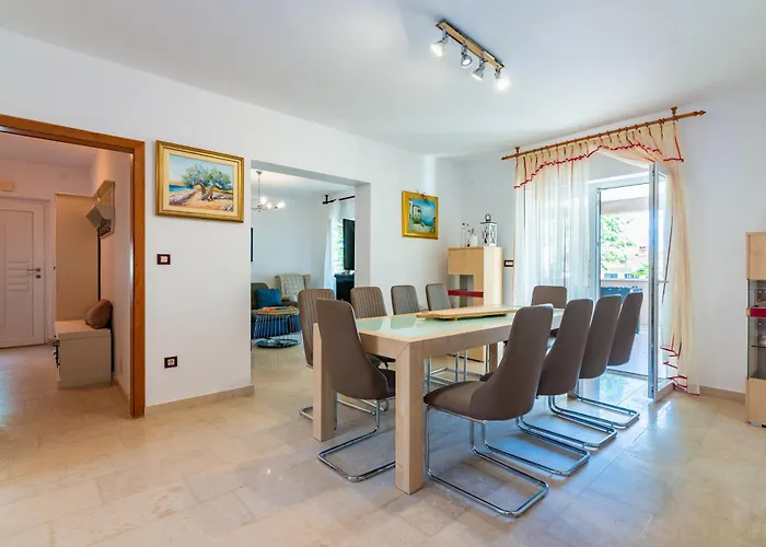 Private Soulset With Swimming Pool