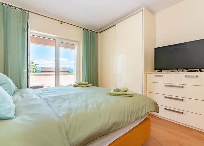 Private Soulset With Swimming Pool * Vantačići