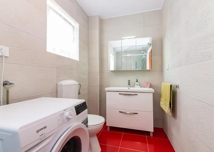 Private Soulset With Swimming Pool *