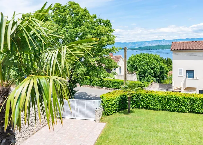 Private Soulset With Swimming Pool * Vantačići